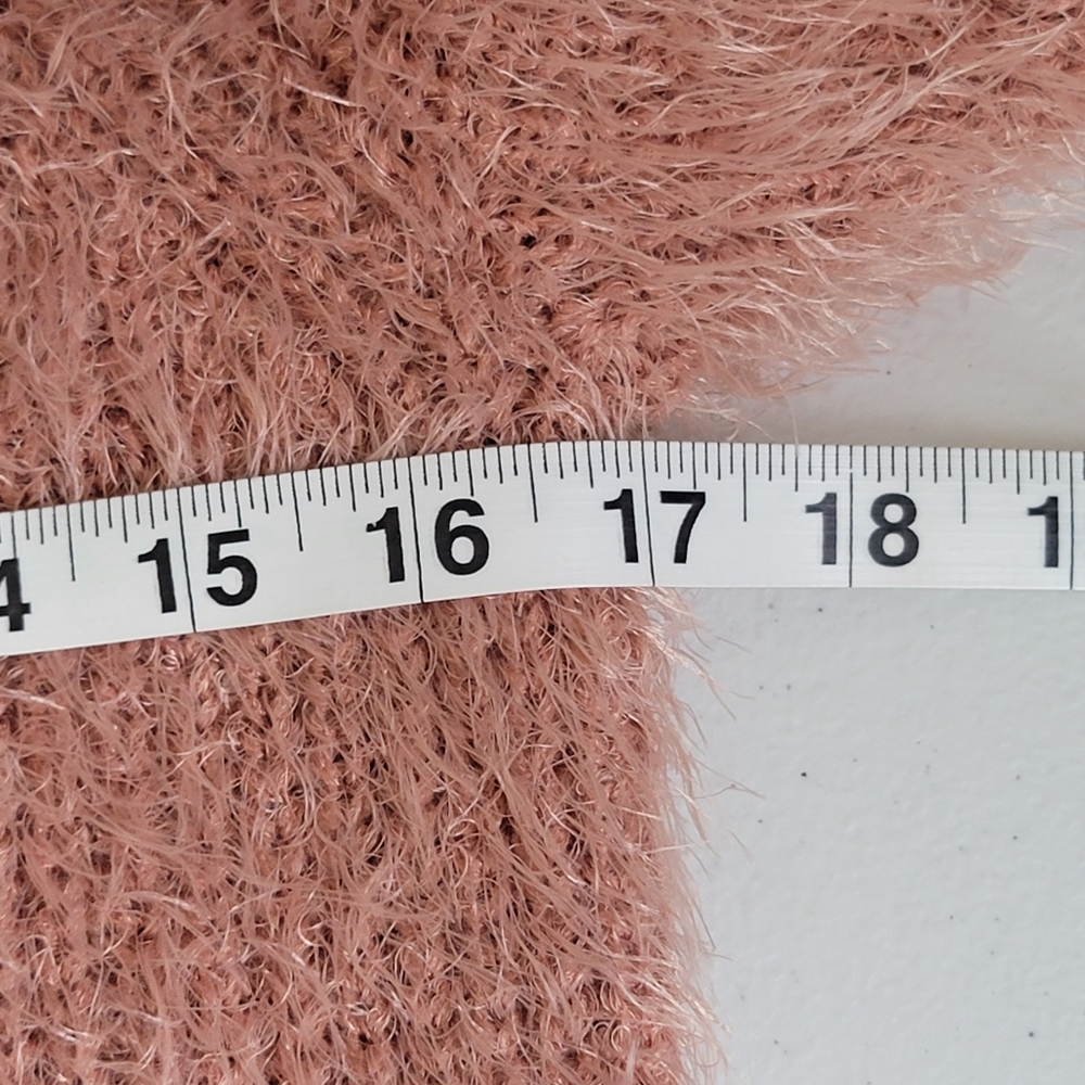 Pink Rose Womens Soft & Fuzzy Crewneck Long Sleeve Pullover‎ Sweater Sz M - Picture 8 of 10